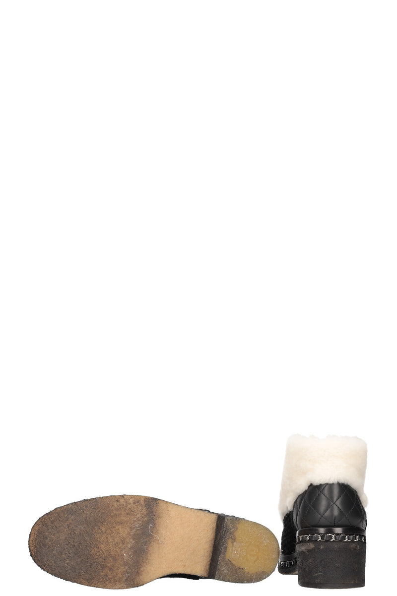 CHANEL Boots Rabbit Fur & Tweed Black & White