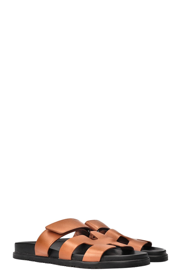 HERMÈS Chypre Flats Gold