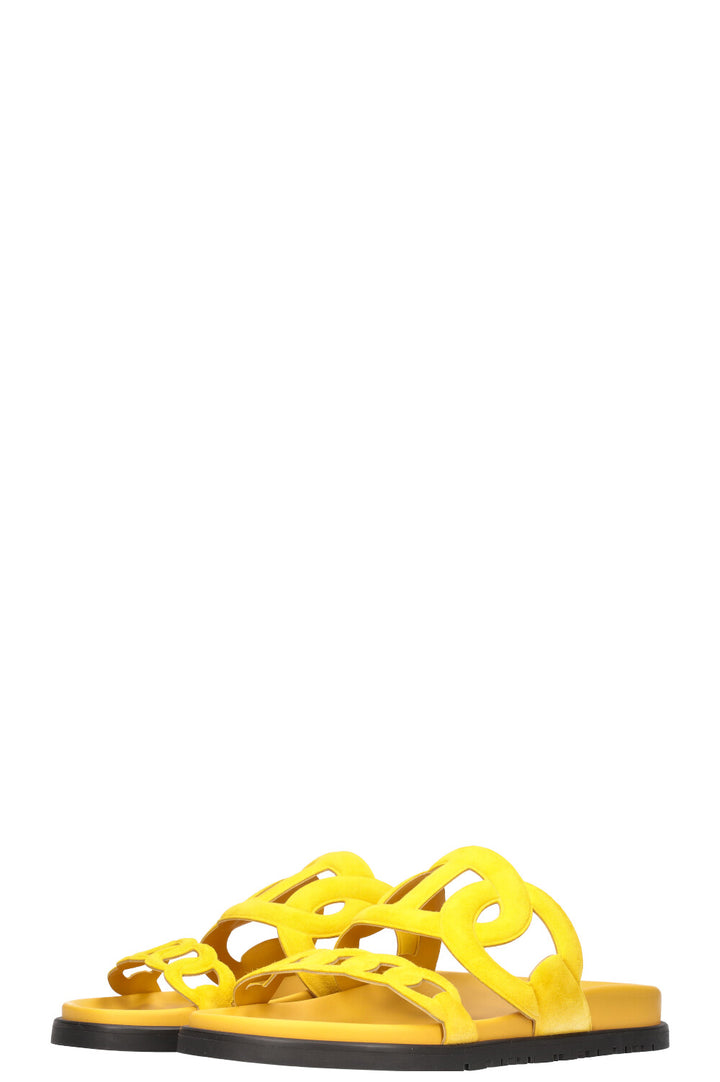 HERMÈS Extra Sandals Yellow