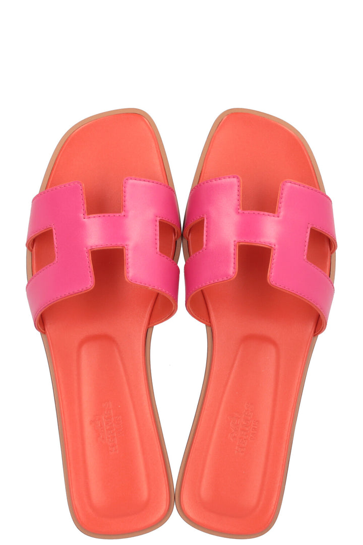 HERMÈS Sandales Oran Sandale Orange Rose