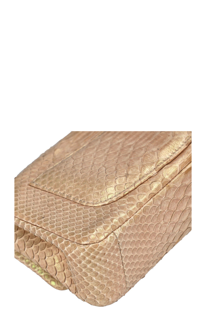 CHANEL Mini Sac à Rabat Simple Python Irisé Beige