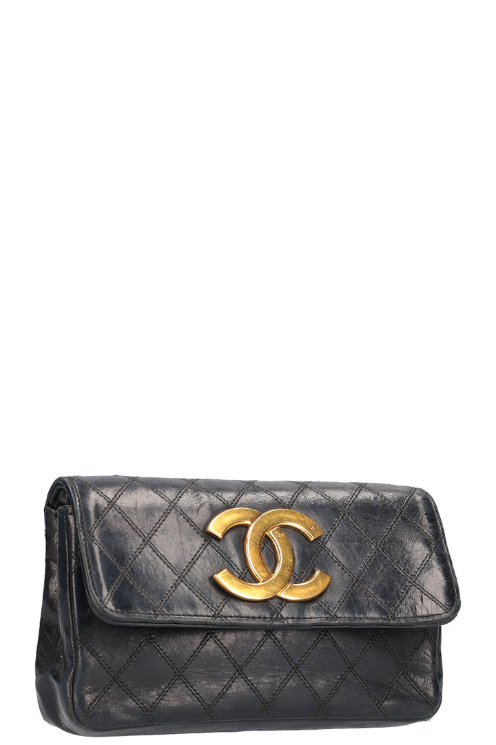 CHANEL Vintage CC Crossbody Bag Midnight Blue