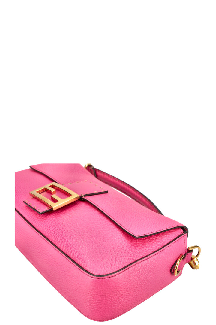 FENDI Baguette Bag Selleria Leather Pink