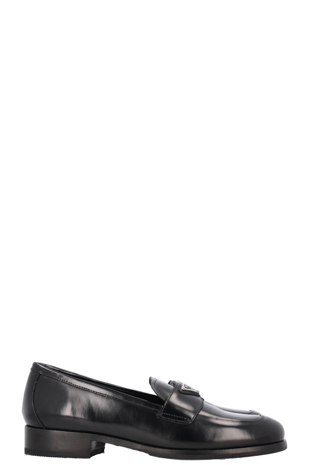 PRADA Triangle Logo Loafers Black – REAWAKE