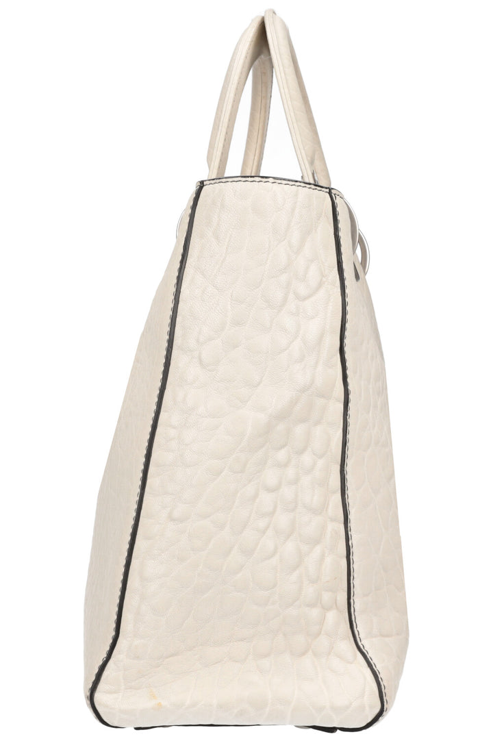 CHRISTIAN DIOR Lady Dior Canyon Bag