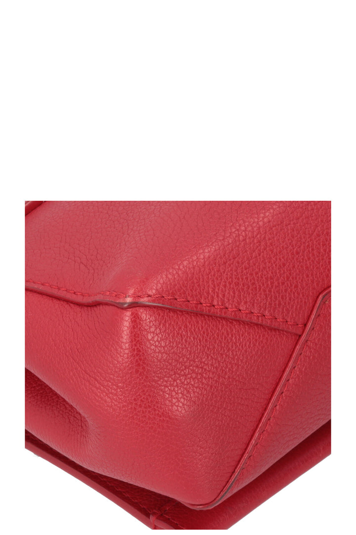 LOUIS VUITTON LockMe II Bag Red