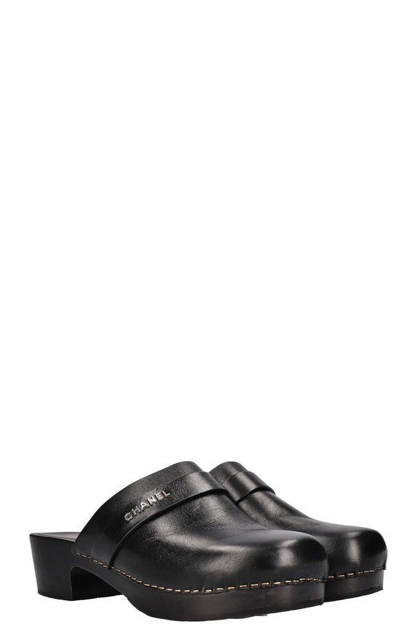 CHANEL Logo Clogs Black