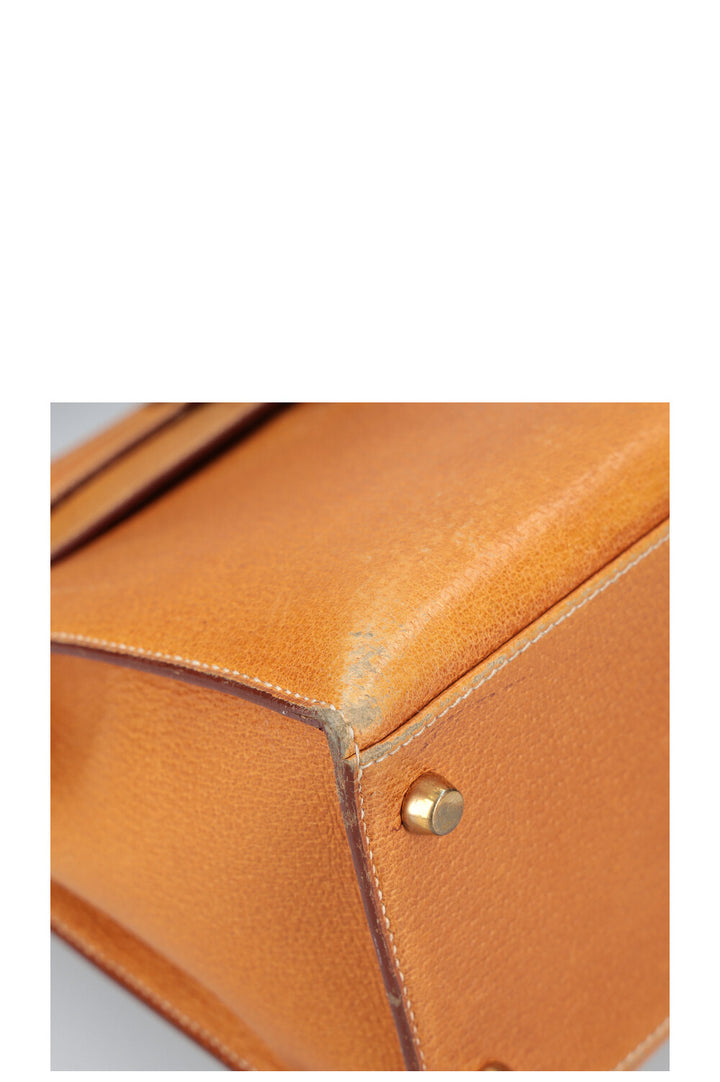 HERMÈS Kelly Sellier 28 Peau Porc Gold