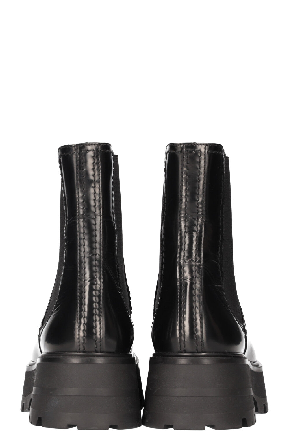 ALEXANDER MCQUEEN Chunky Chelsea Boots Patent Black
