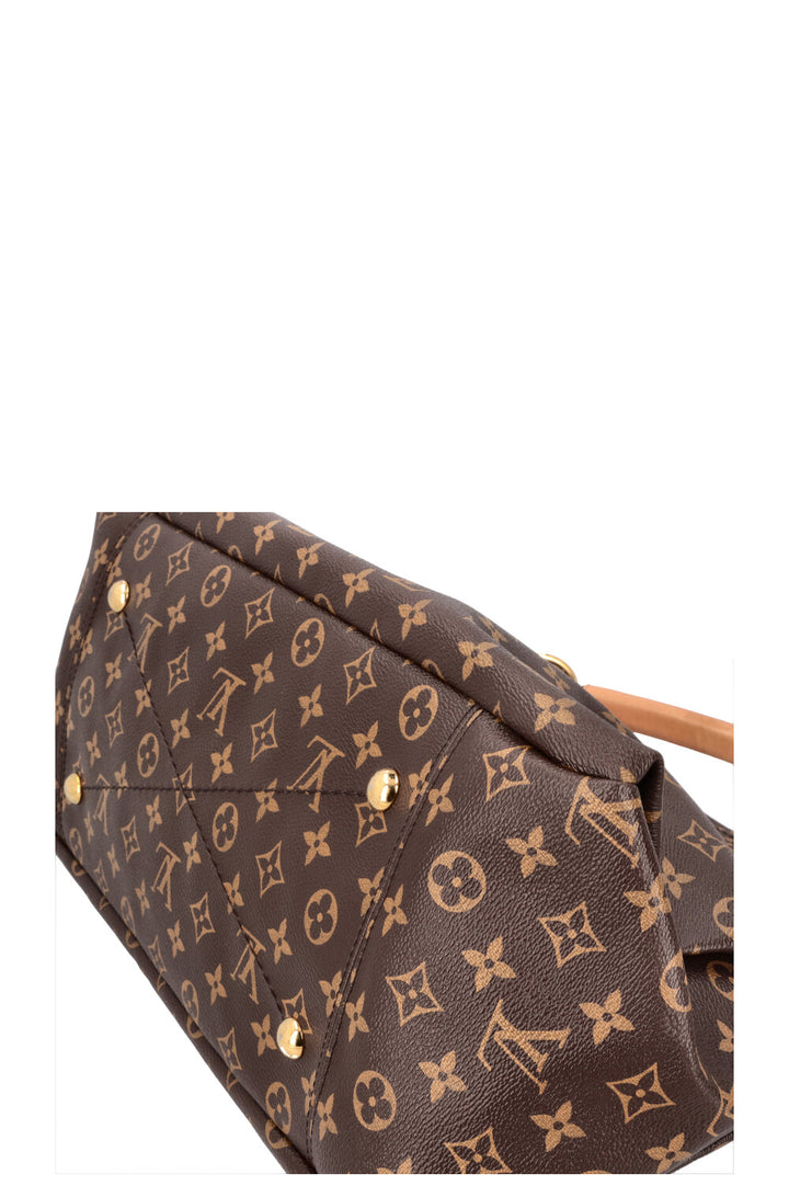 LOUIS VUITTON Artsy MM MNG Canvas