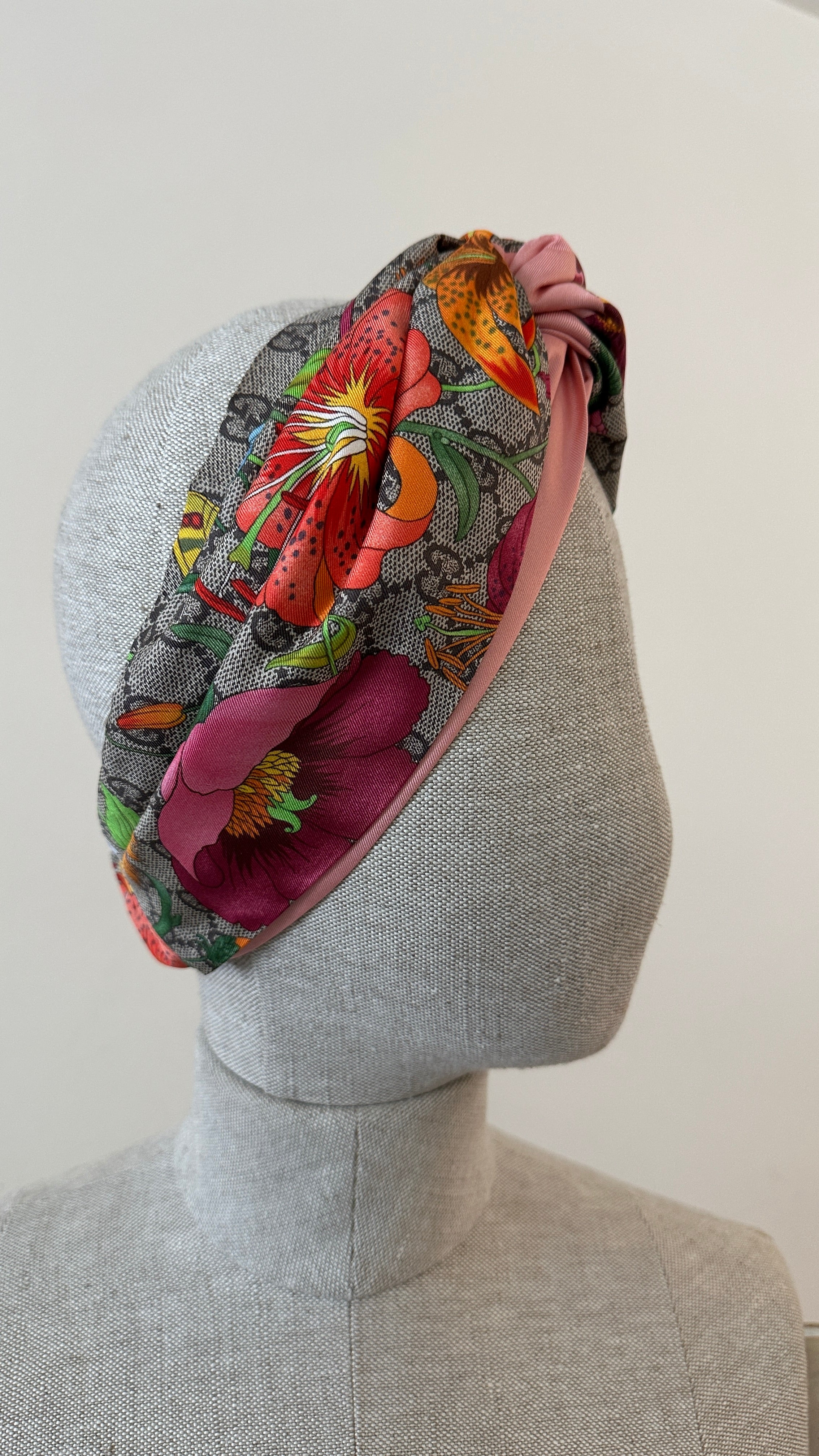 Headband Gucci Upcycled Fabric Rainbow Gucci Multicolor GG Knotted Turban Large Headband | Pre  main image 2