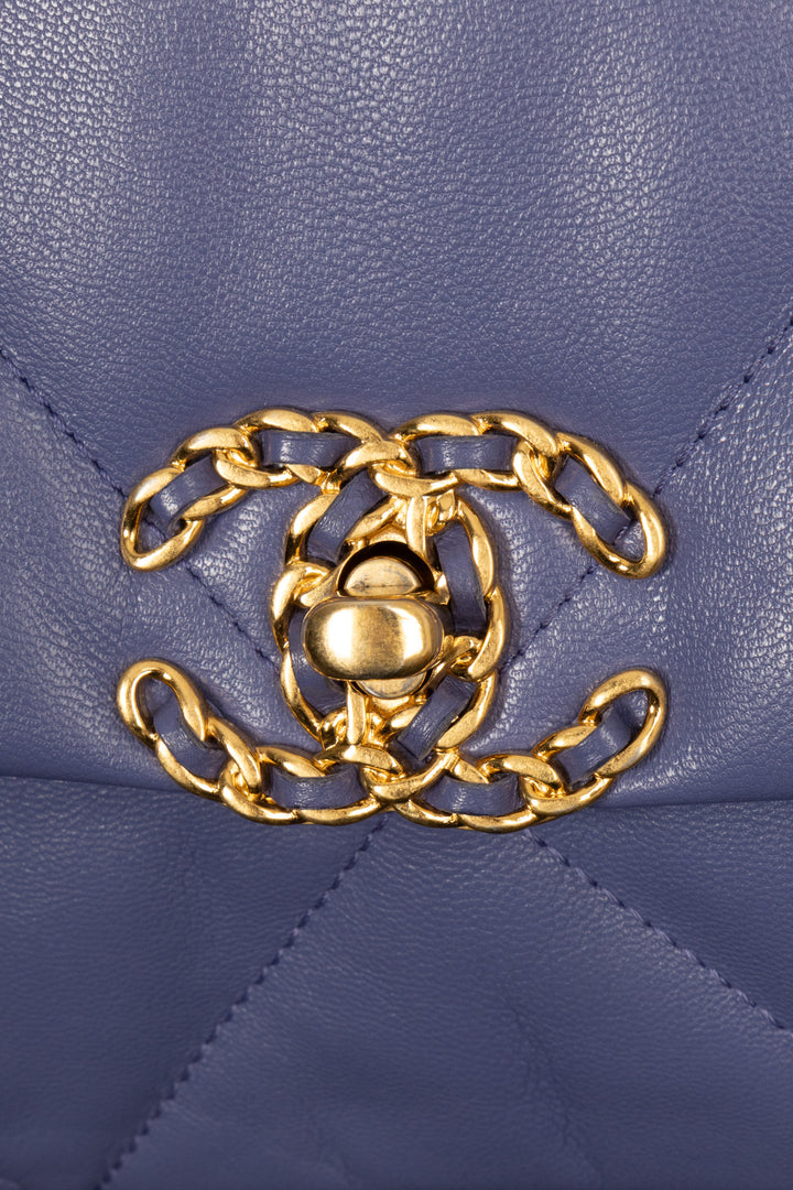 CHANEL 19 Bag Purple