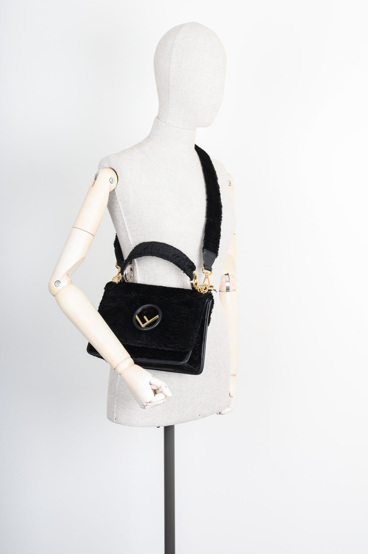 FENDI Kan IF Shoulder Bag Velvet Black – REAWAKE