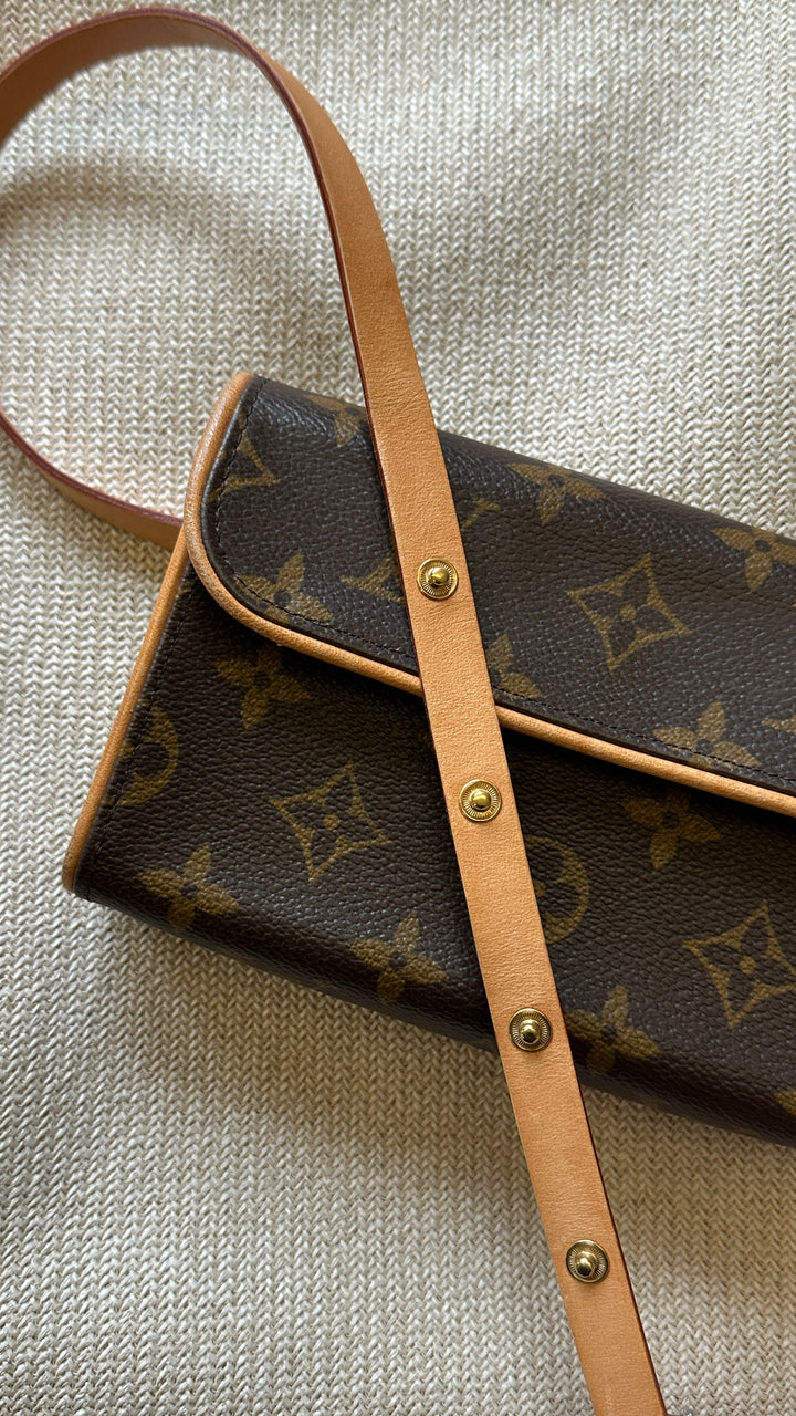 LOUIS VUITTON Pochette Florentine Belt Bag MNG Canvas