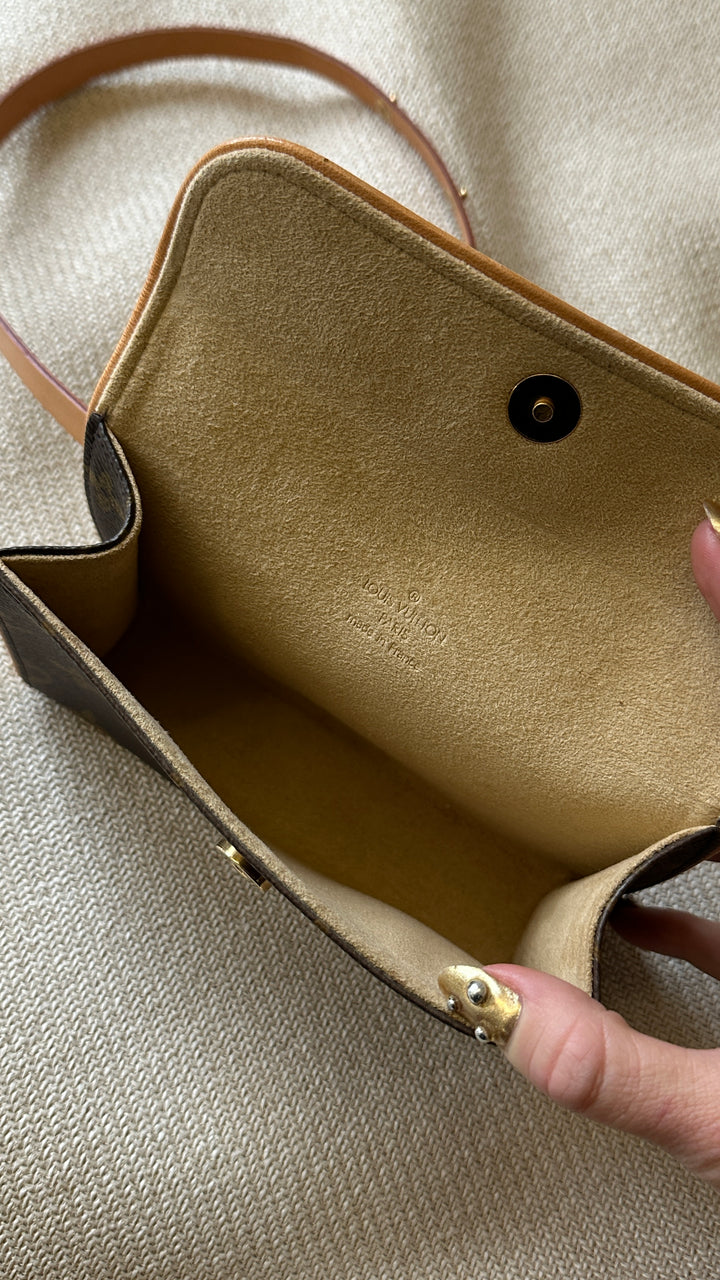 LOUIS VUITTON Pochette Florentine Belt Bag MNG Canvas