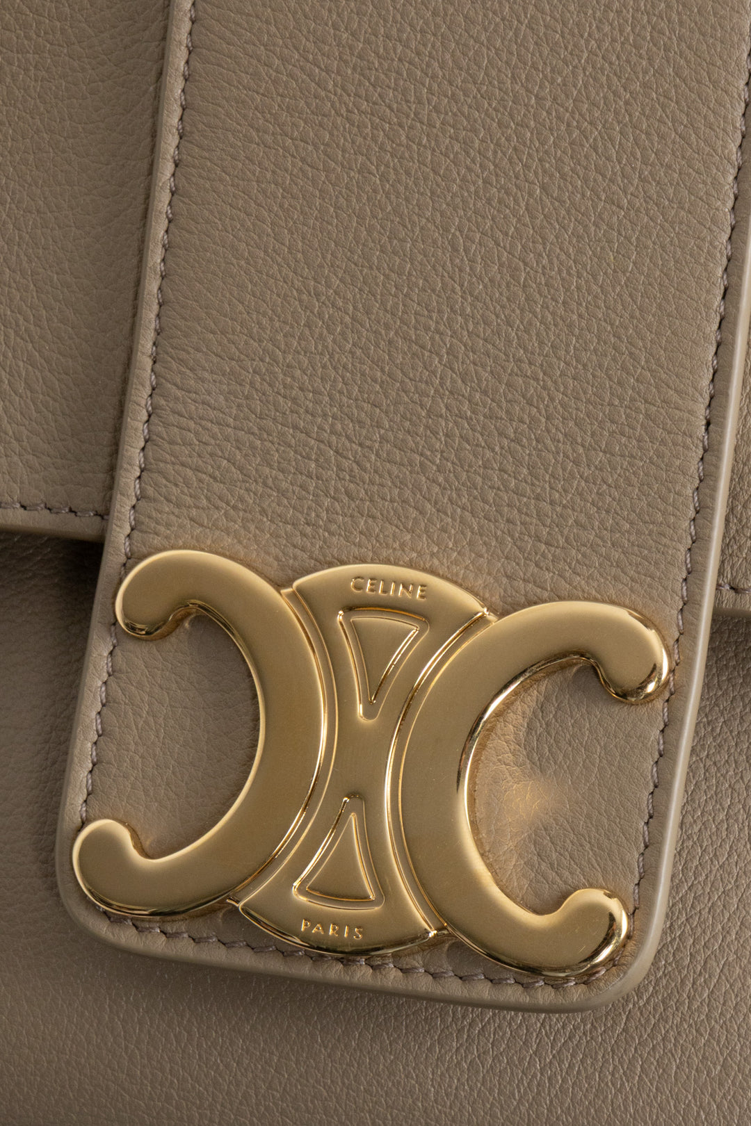 CELINE Victoire Bag Medium Sepia