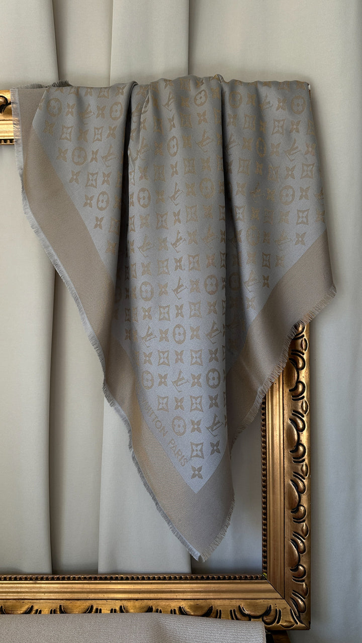 LOUIS VUITTON Fringed MNG Scarf Gold Grey