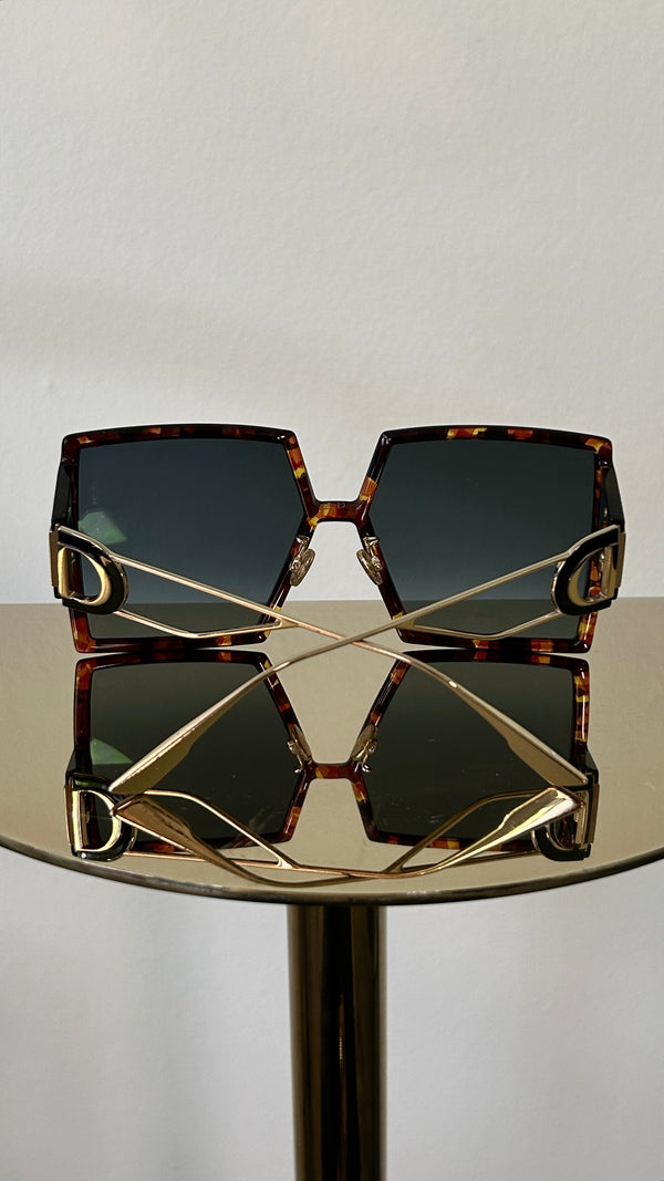 CHRISTIAN DIOR 10Montaigne Sunglasses Tortoise