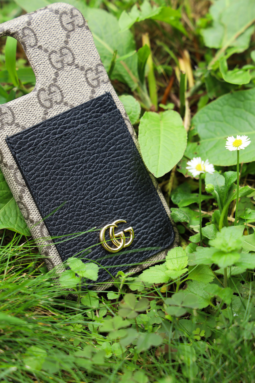 GUCCI IPhone 12 Case GG Canvas