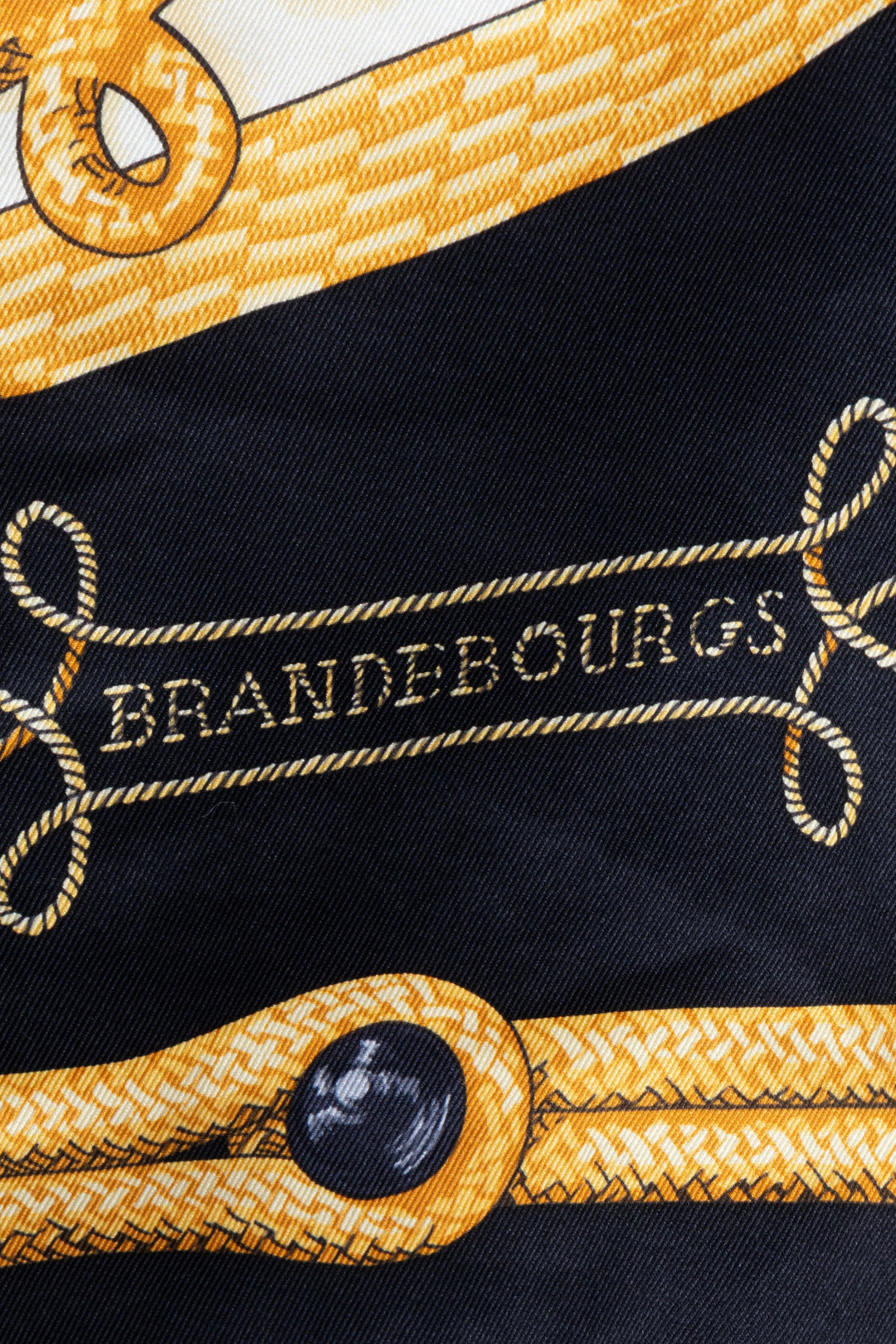HERMÈS Brandebourgs Carré 65 Silk Gold Black