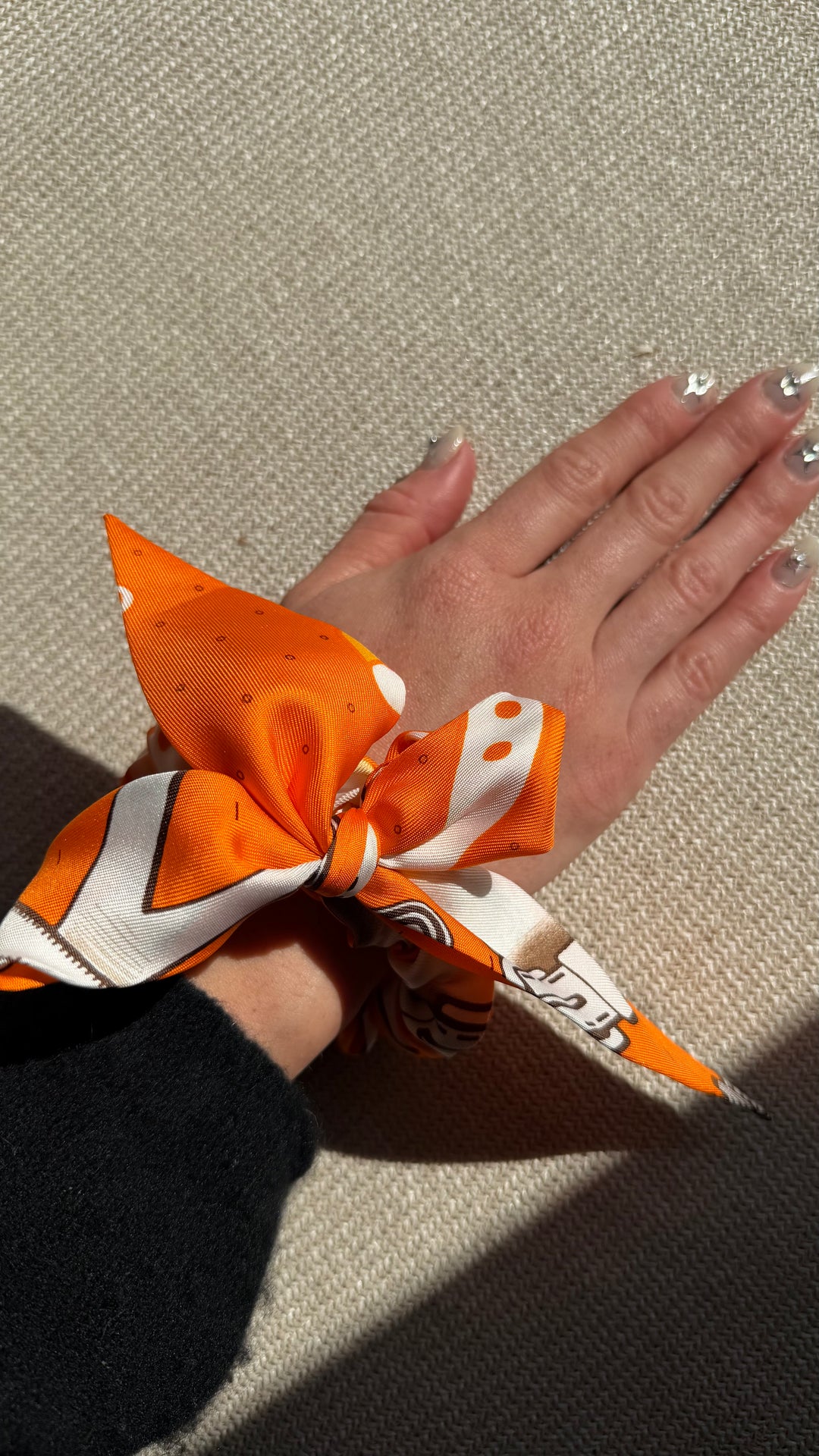 HERMÈS Bella Chouchou Orange