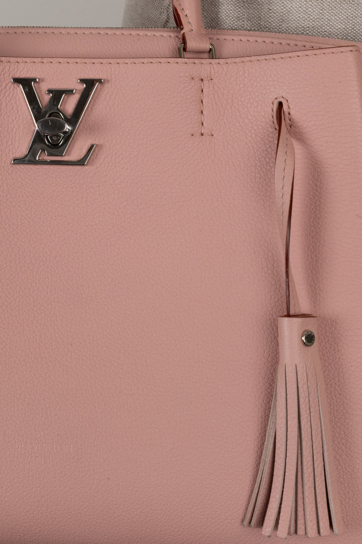Sac LockMeTo LOUIS VUITTON en cuir rose