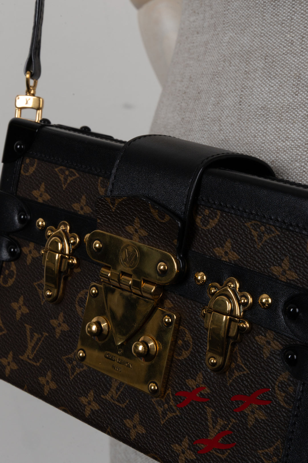 LOUIS VUITTON Petite Malle Malle MNG