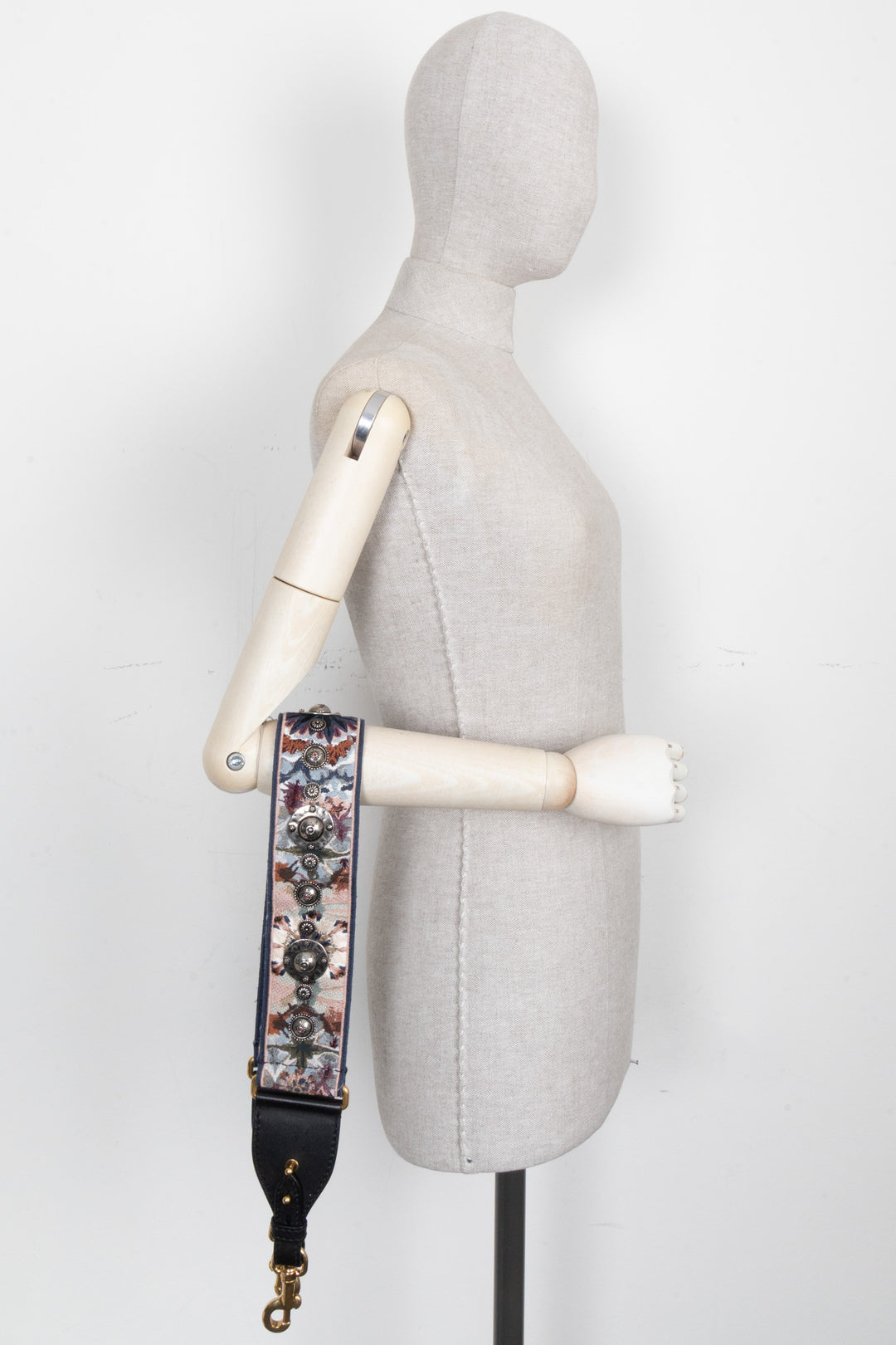 CHRISTIAN DIOR Bohemian Floral Shoulder Strap Embellished Canvas Multicolor