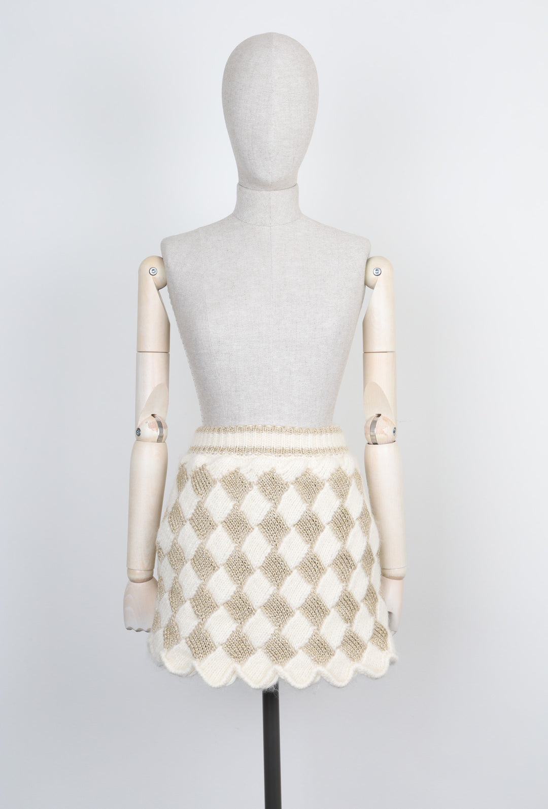 GUCCI Two Piece Wool White & Gold