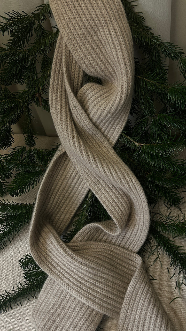 LORO PIANA Knit Scarf Cashmere Beige