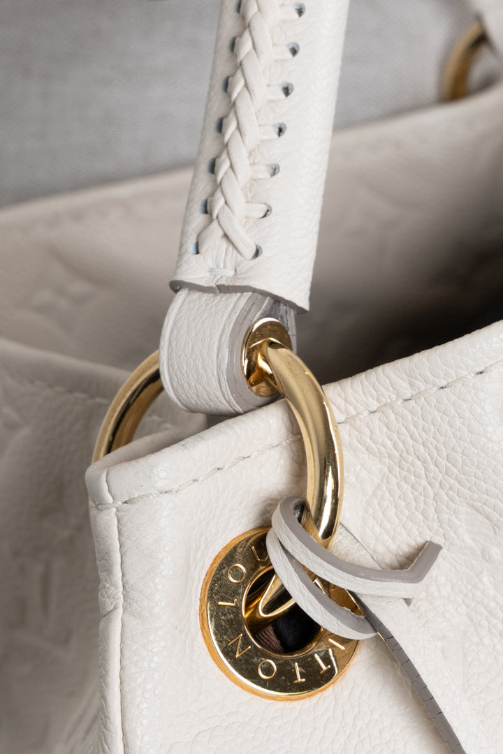 LOUIS VUITTON Artsy PM Bag Empreinte Ivory