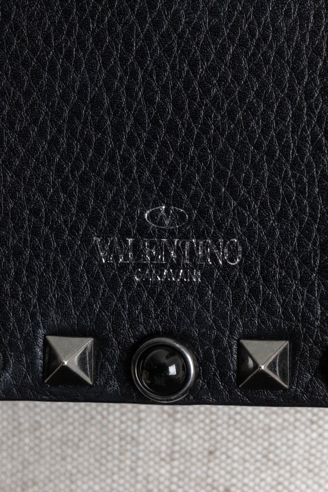 VALENTINO Rolling Rockstud Bag Leather Black