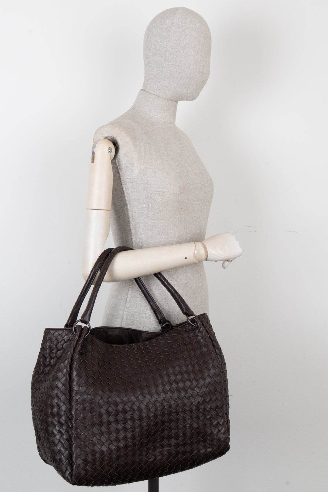 BOTTEGA VENETA Intrecciato Shoulder Bag Brown