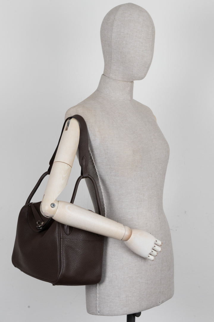 HERMÈS Lindy 30 Clemence Chocolate Palladium