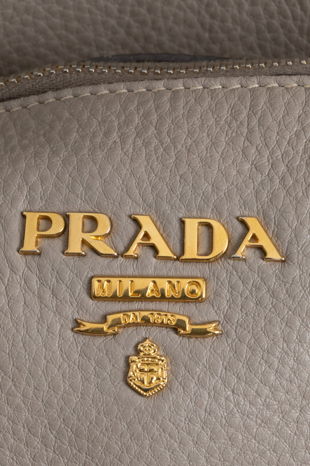PRADA Daino Crossbody Bag Leather Grey