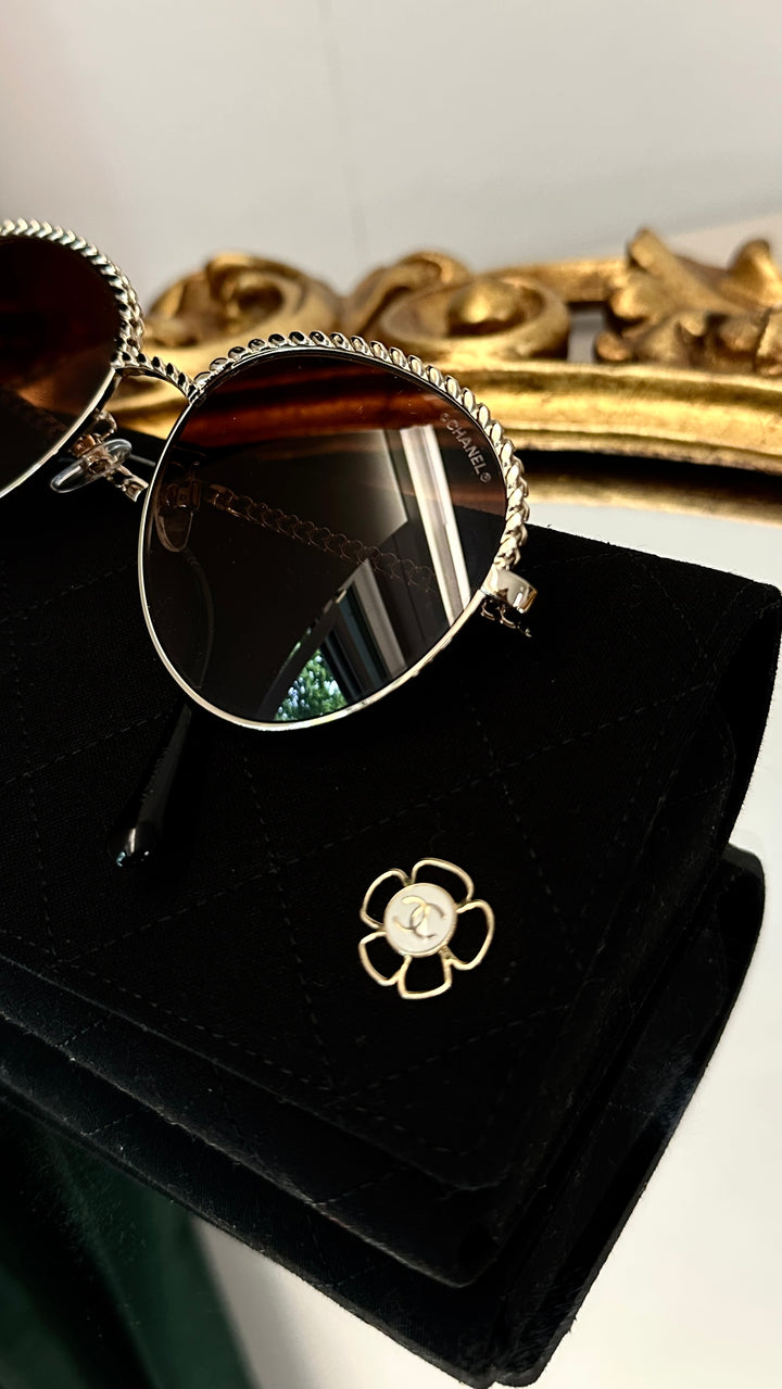 CHANEL Pantos Sunglasses
