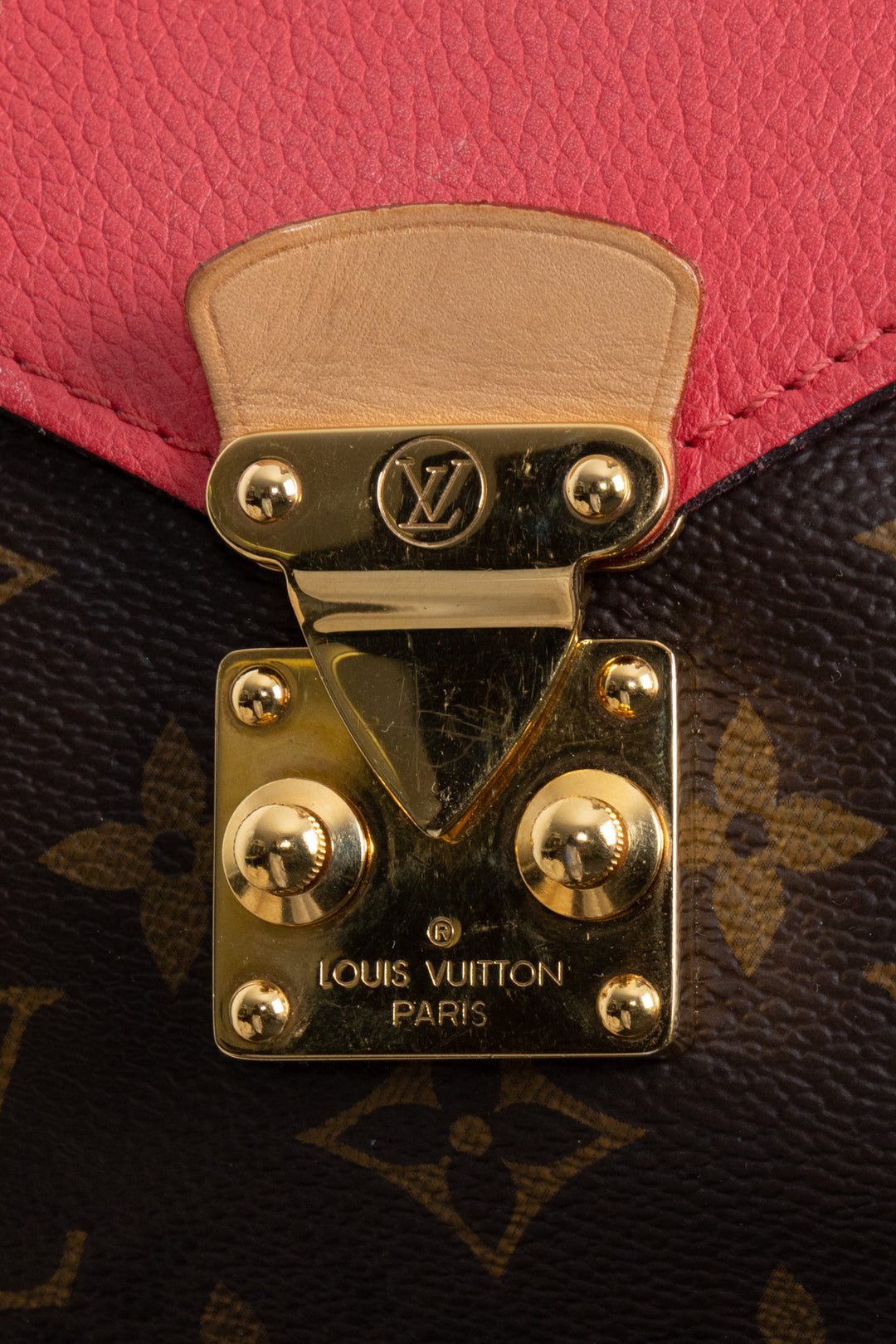 LOUIS VUITTON Pallas Chain Bag MNG Canvas Pink