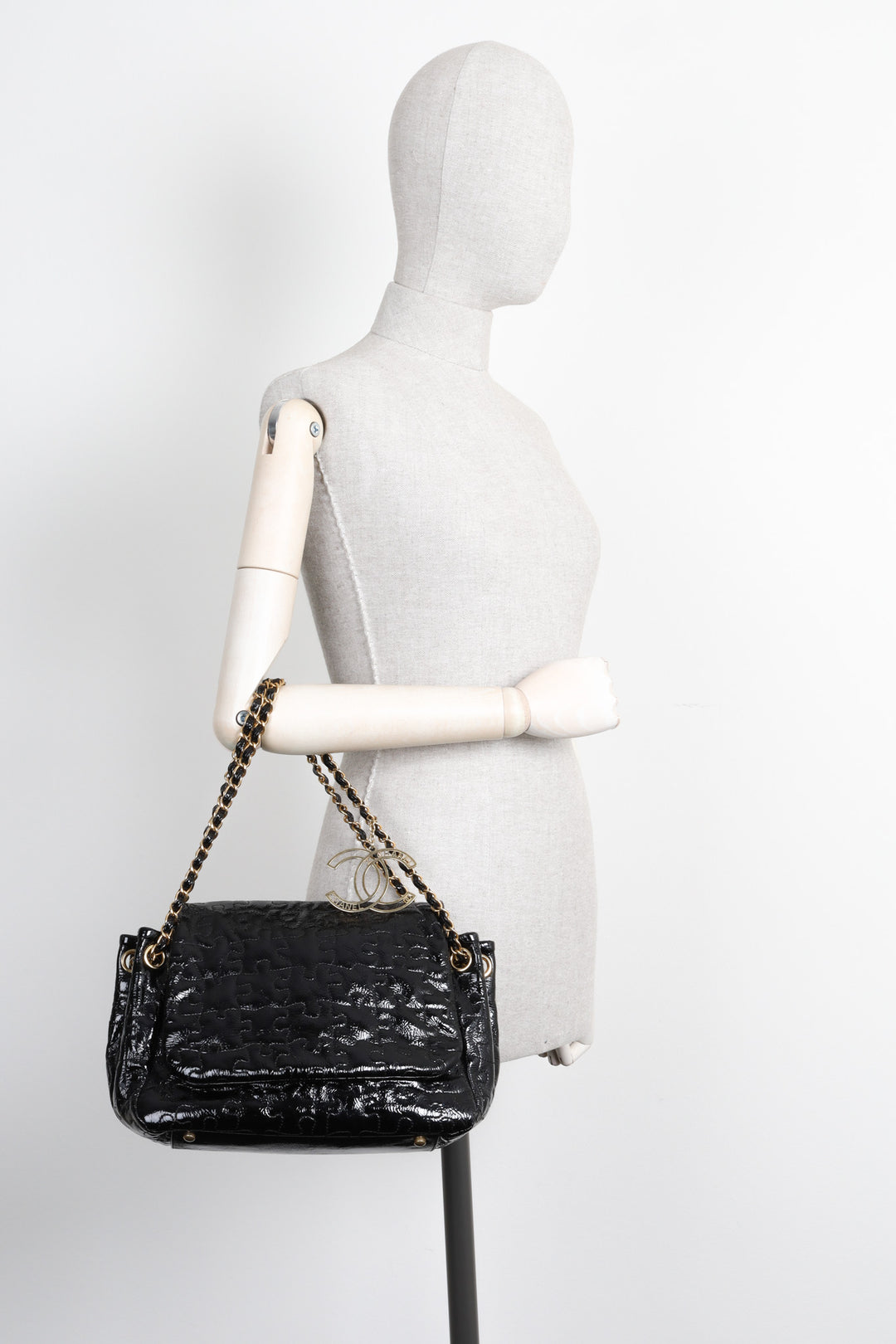 CHANEL Puzzle Accordion Flap Bag Black Patent