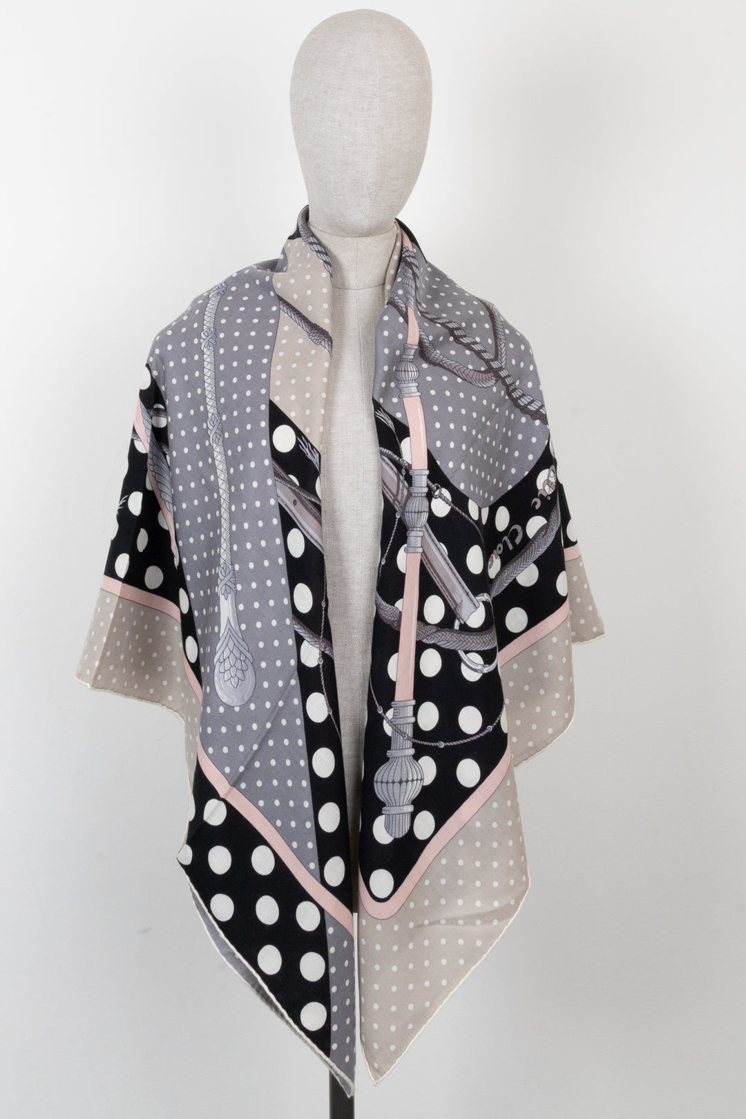 HERMÈS Clic Clac 140 Scarf Grey Cashmere Silk