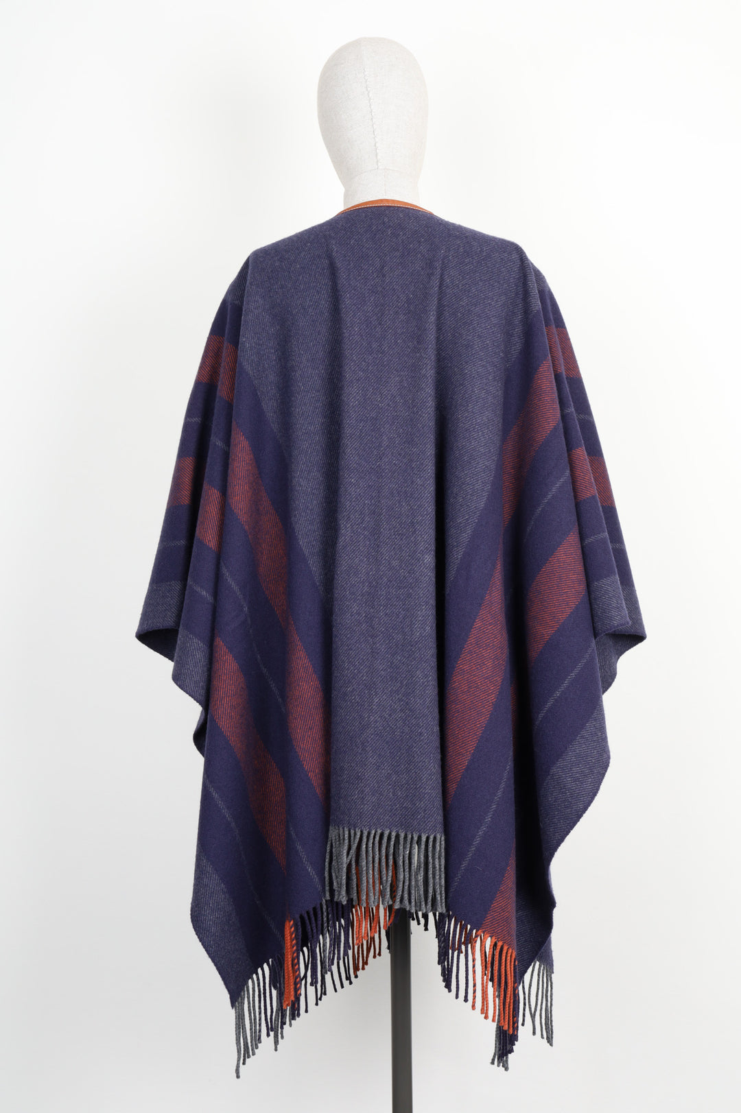 HERMÈS Poncho Rocabar Wool Blue