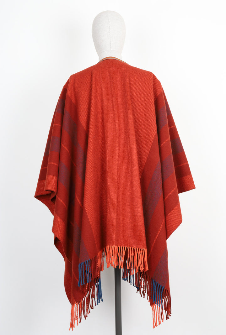 HERMÈS Sellier Rocabar Poncho Red