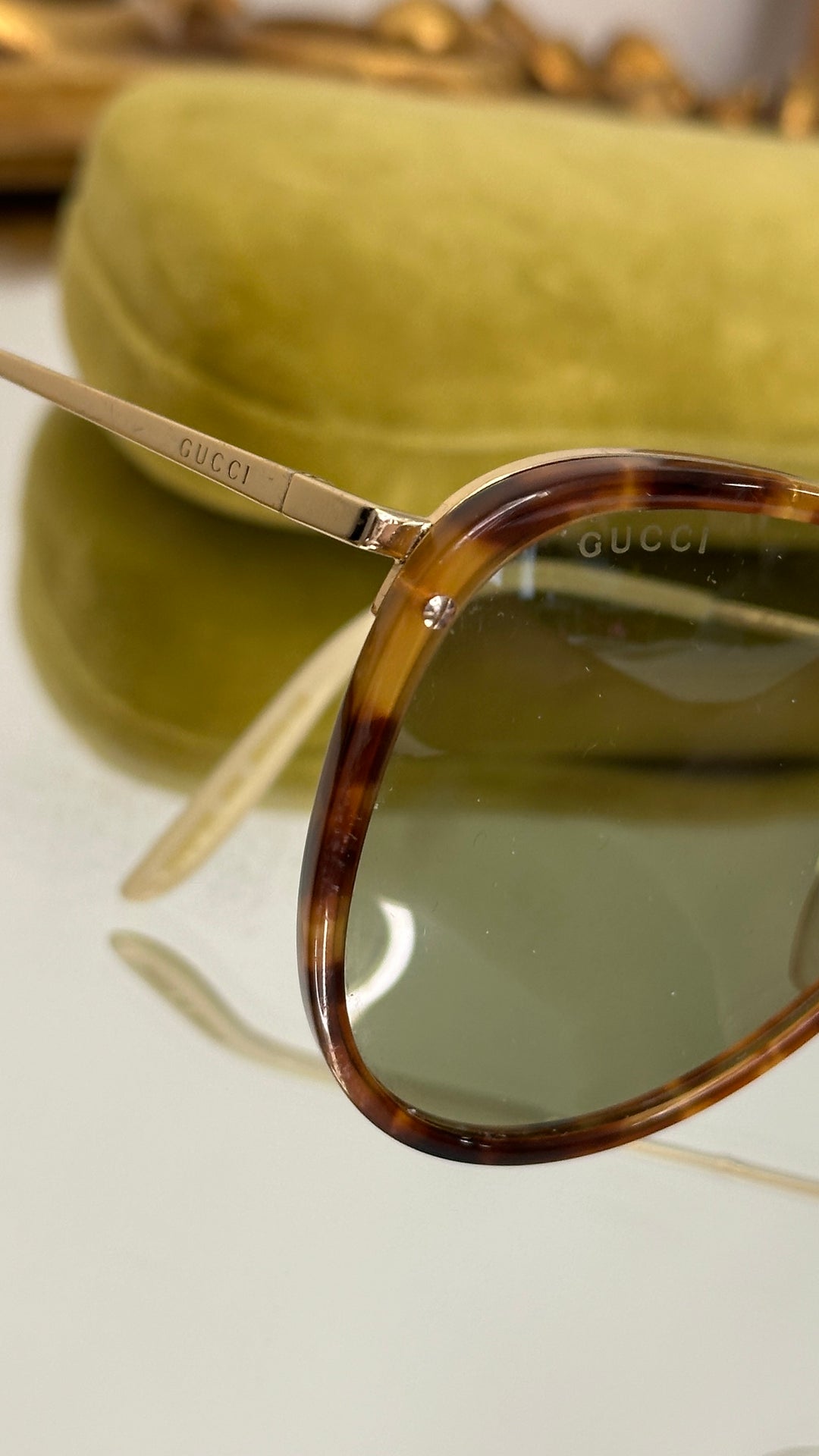 GUCCI Sunglasses GG0672S