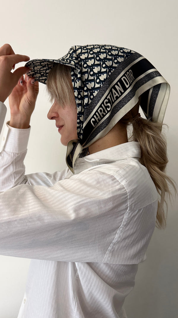 CHRISTIAN DIOR Visor Oblique Silk