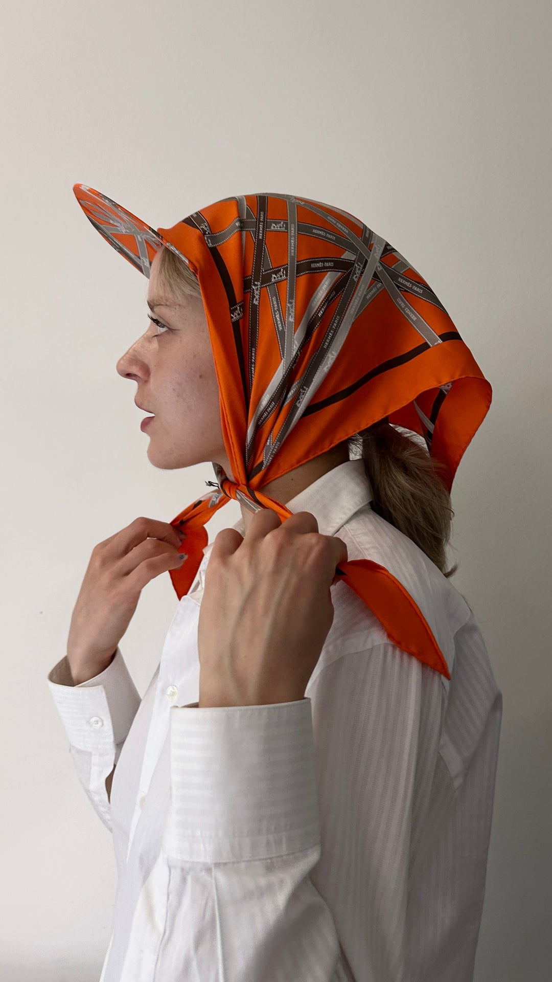 HERMÈS Visor Orange Silk