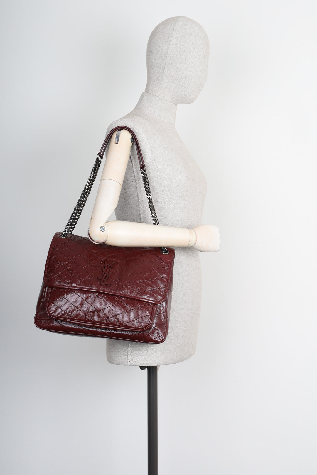 SAINT LAURENT Sac Niki moyen Bordeaux