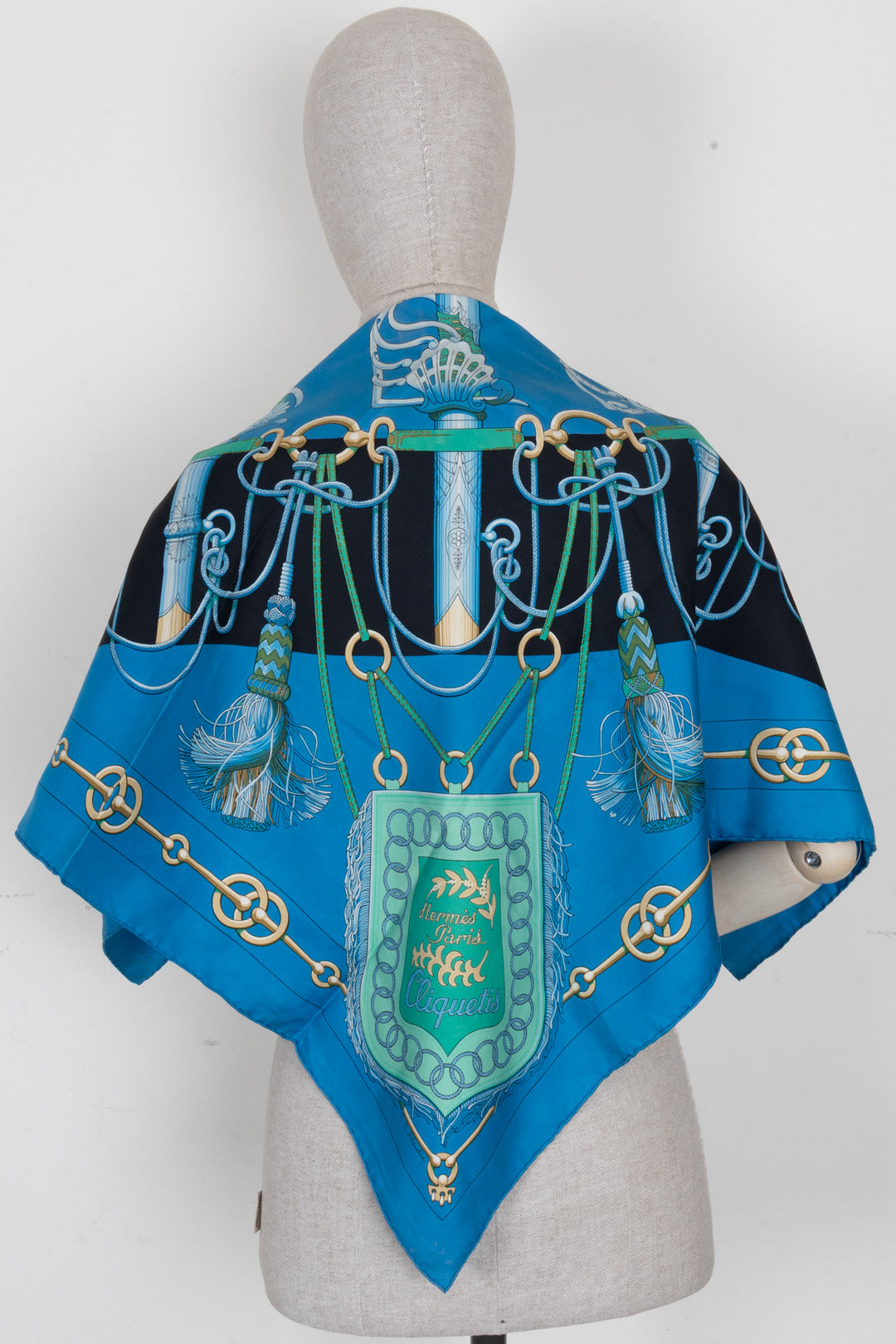 HERMÈS Cliquetis Carré 90 Silk Multicolor