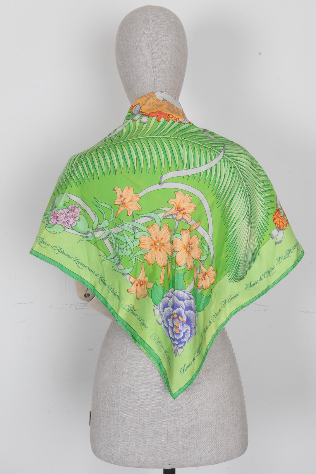 HERMÈS Fleurs de L'Opéra Carré 90 Soie Vert