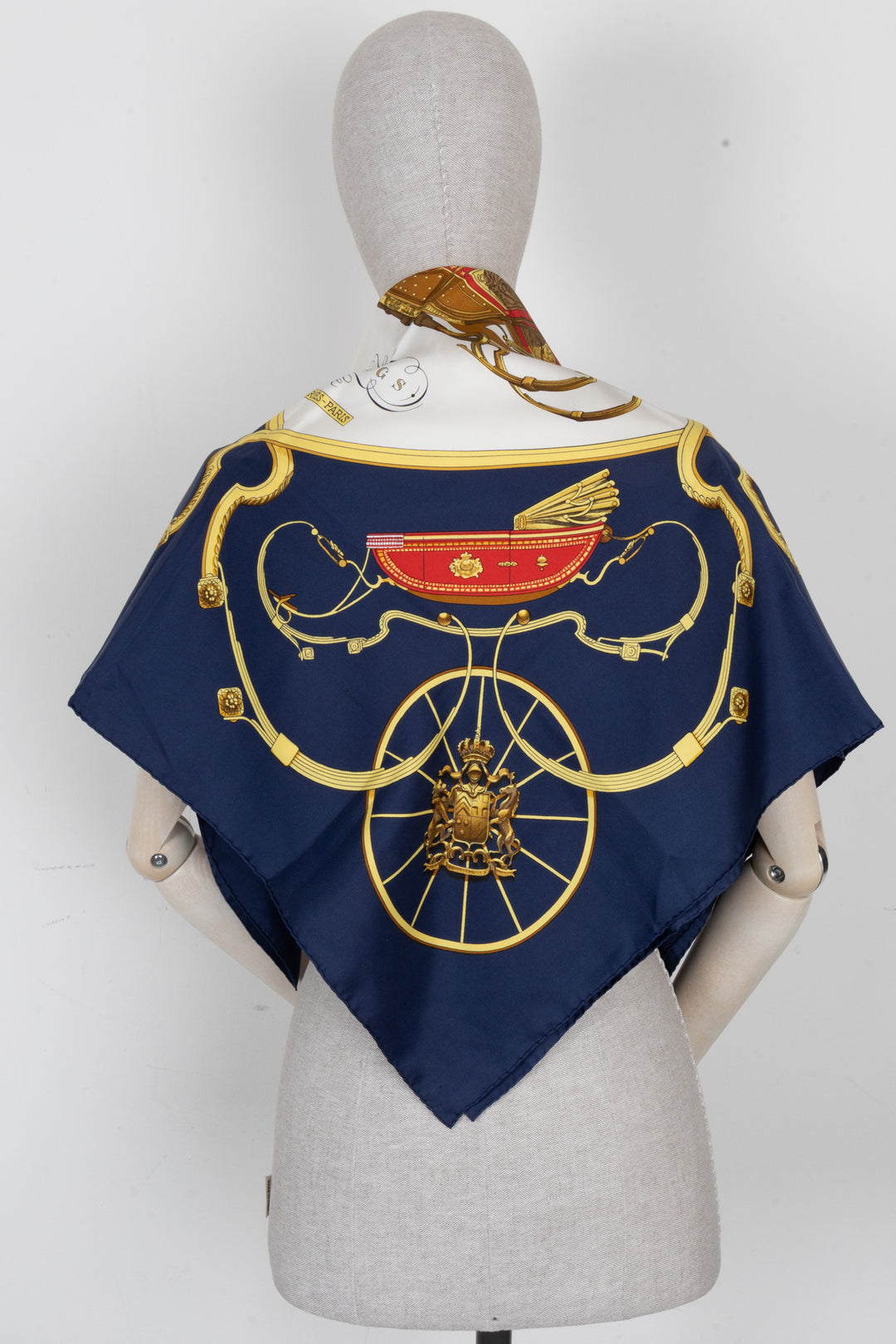 HERMÈS Springs Carré 90 Silk Navy