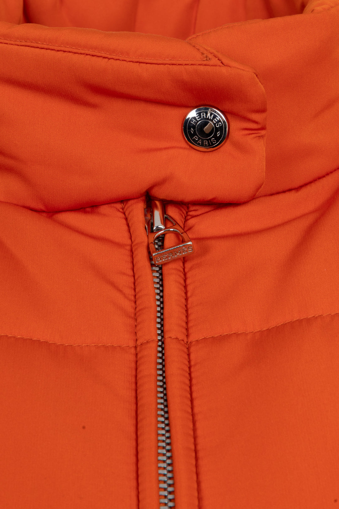 HERMÈS Doudoune sans manches orange