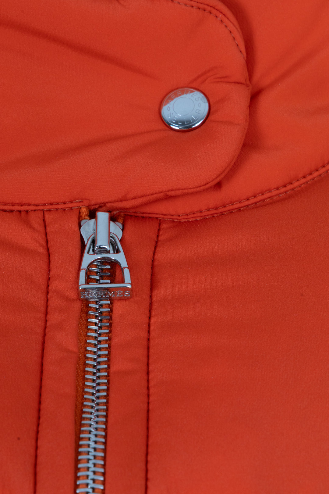 HERMÈS Doudoune extra-légère en nylon orange